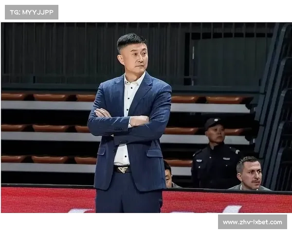 杜锋谈球队阵容问题季后赛全力以赴蓄势待发 杜锋谈球队阵容问题季后赛全力以赴蓄势待发